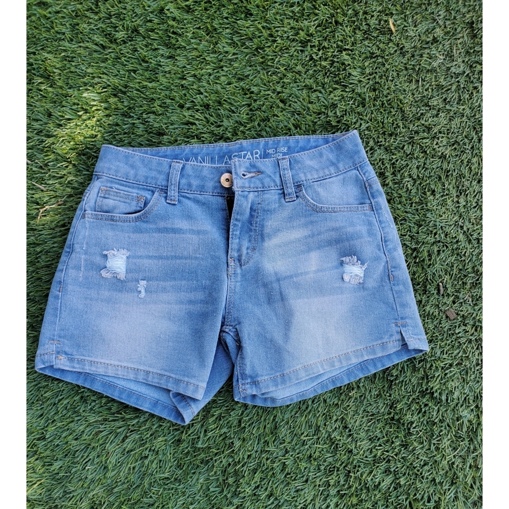 Vanilla Star Shorts